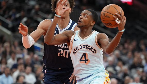 Saison terminée aussi pour De’Aaron Fox