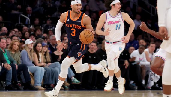 Le « monstrueux » Josh Hart égale un record de franchise
