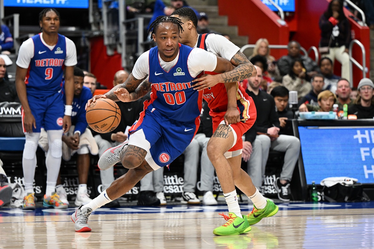 Ronald Holland Pistons