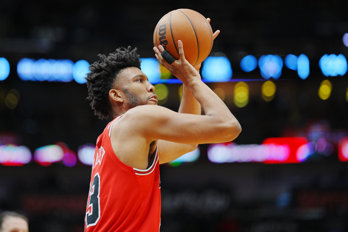 Tony Bradley