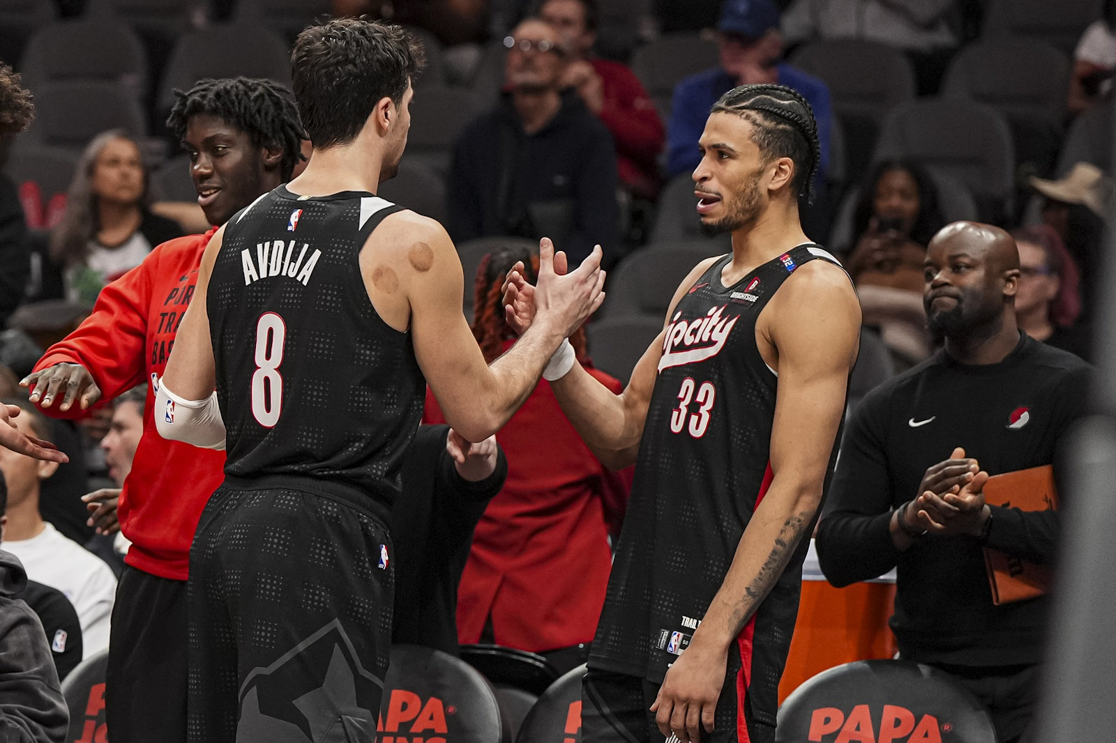 blazers hawks