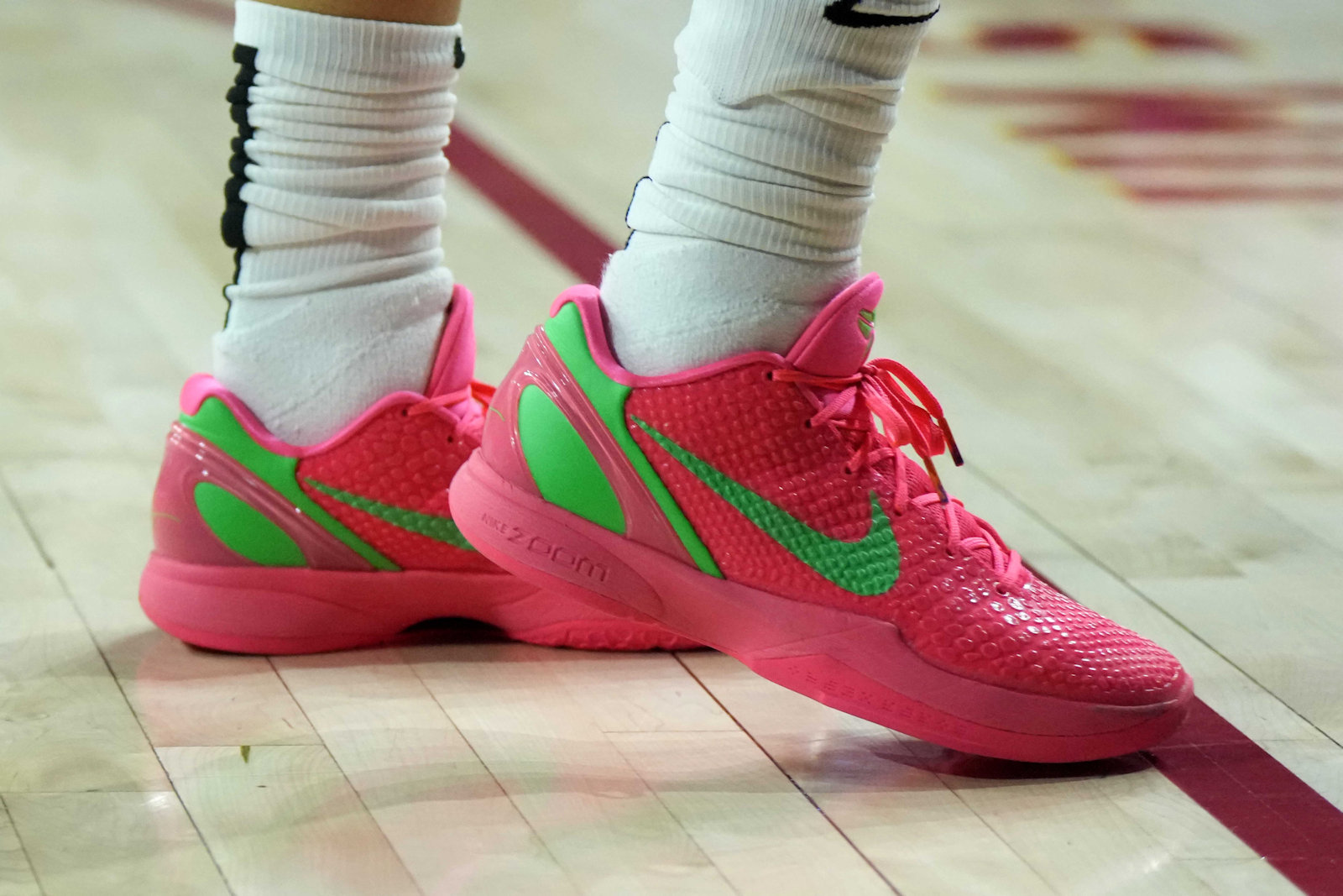 chaussure NBA