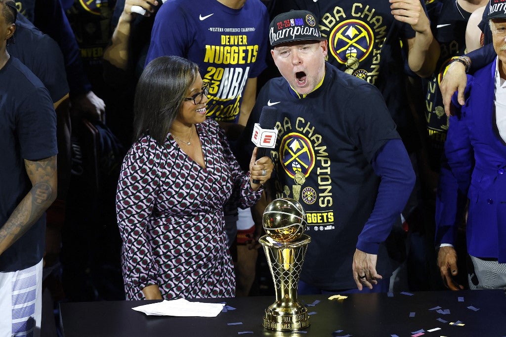 Mike Malone with Nuggets
