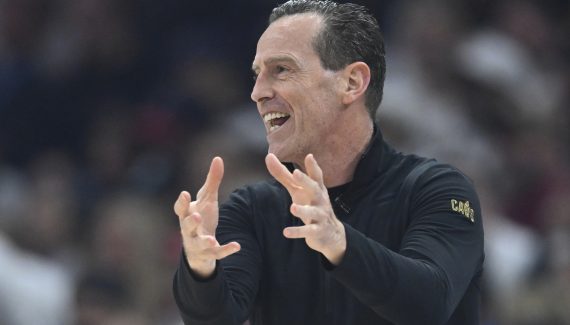 Kenny Atkinson ne veut plus s’arrêter sur l’arbitrage