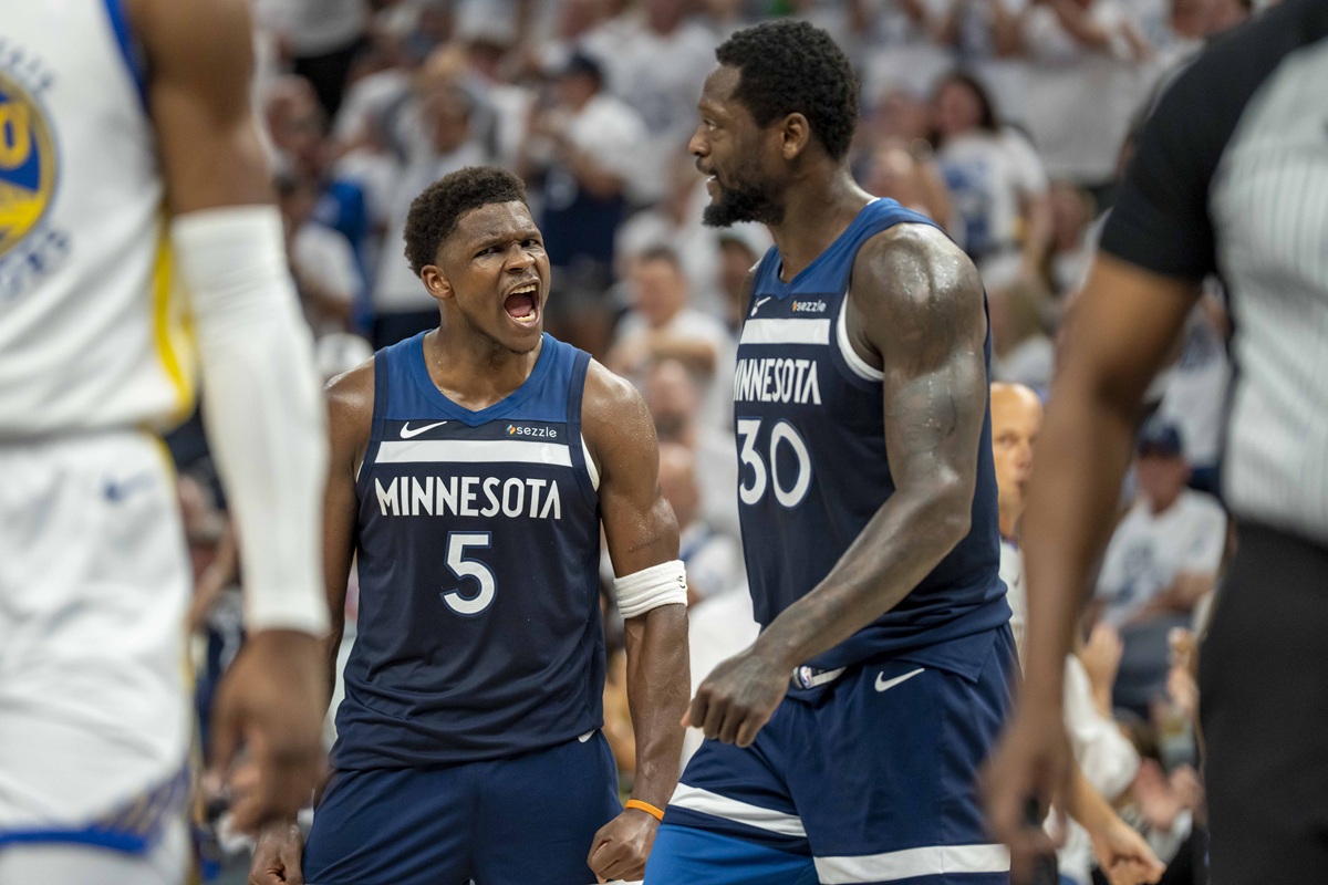 Anthony Edwards et Julius Randle (Wolves) contre les Warriors