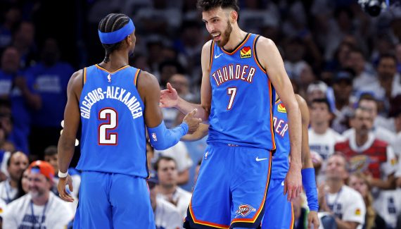 Le Thunder met les Wolves K.O. au 5e round pour atteindre les Finals !