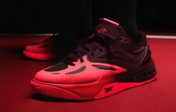 Reebok : un premier modèle avec le nouveau logo d’Angel Reese