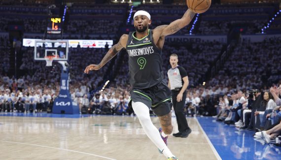 Le Magic surveille Nickeil Alexander-Walker