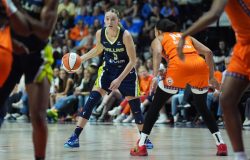 Paige Bueckers et les Wings dominent une nouvelle fois le Sun